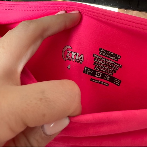 ZYIA Leggings - Picture 2 of 4